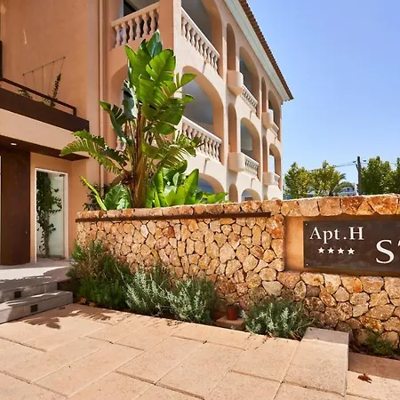 Apartahotel S'olivera 4*