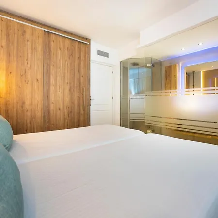 Apartahotel S'olivera