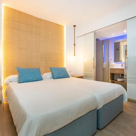 Apartahotel S'olivera