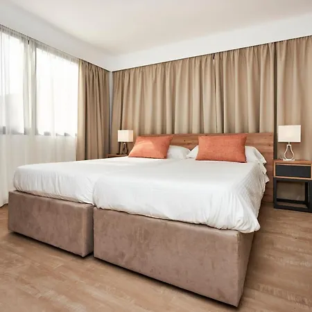 Aparthotel S'olivera
